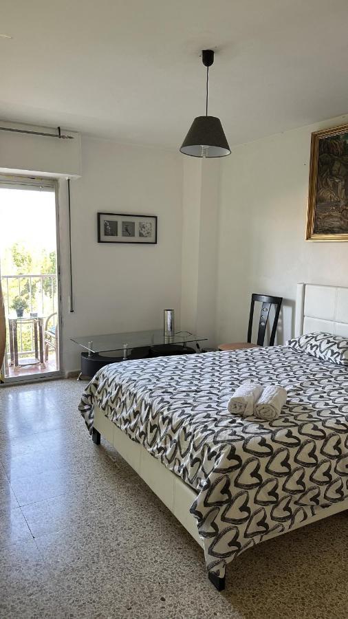 Habitaciones Con O Sin Balcon Badalona Exterior foto